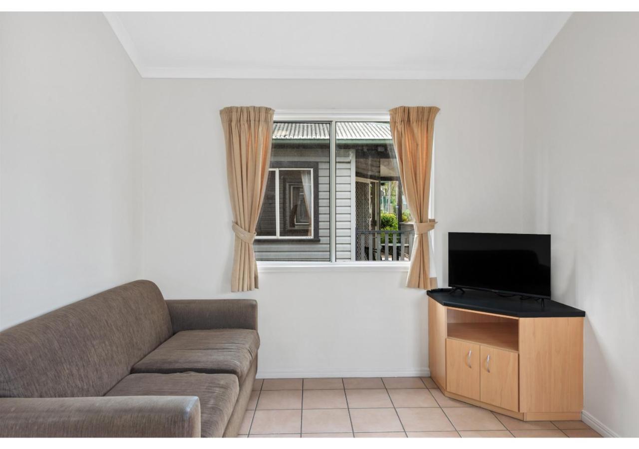 Discovery Parks - Rockhampton Room photo